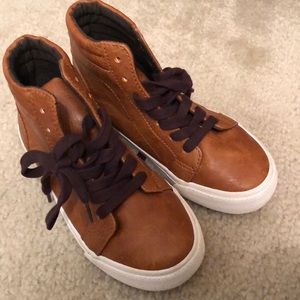 Old Navy Sneakers